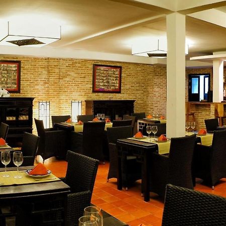 Villa Silk Road Hotel Phnom Penh Zewnętrze zdjęcie