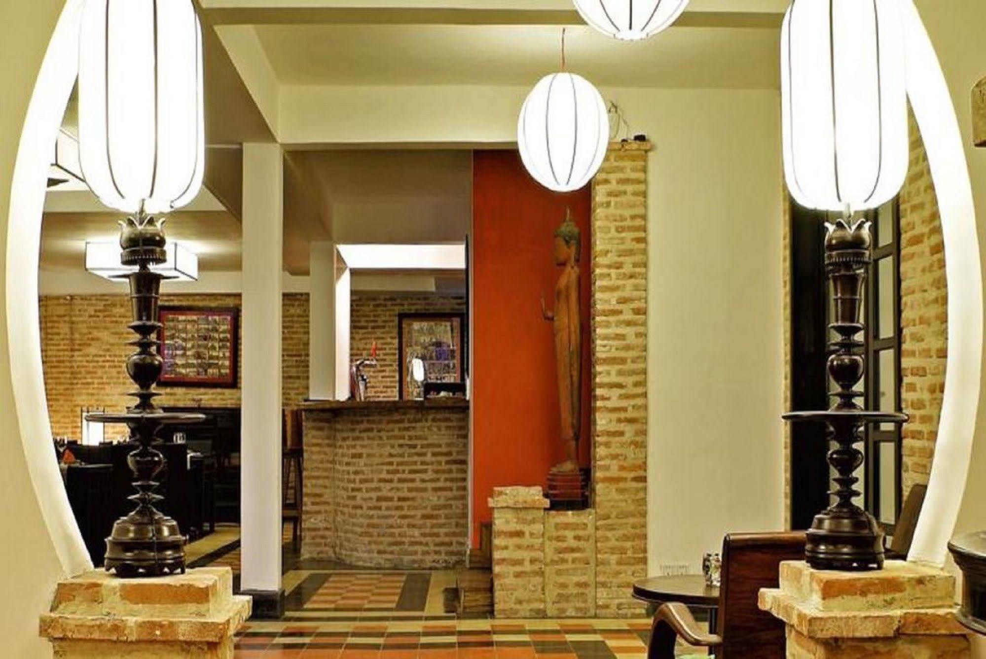 Villa Silk Road Hotel Phnom Penh Zewnętrze zdjęcie